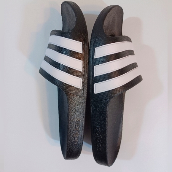 adidas sliders mens size 11